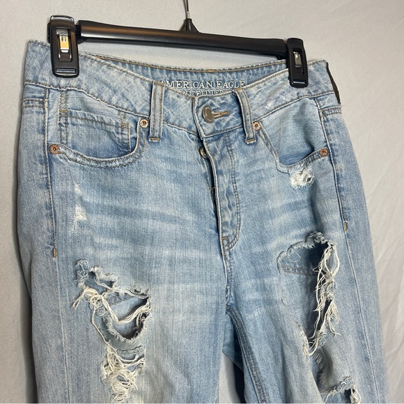 American Eagle Tomboy Jeans - Picture 3 of 12
